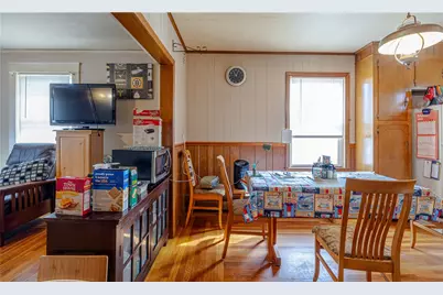 1018 Main Street, West Warwick, RI 02893 - Photo 30