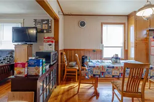 1018 Main St, West Warwick, RI 02893 - Photo 30