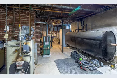 1018 Main Street, West Warwick, RI 02893 - Photo 26