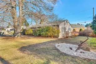 1 Collins Terrace, Middletown, RI 02842 - Photo 2