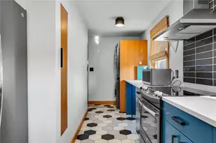 1 Collins Terrace, Middletown, RI 02842 - Photo 12