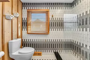 1 Collins Terrace, Middletown, RI 02842 - Photo 18