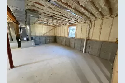 362 Kenyon Avenue, Pawtucket, RI 02861 - Photo 18