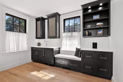 96 Washington Street, Newport, RI 02840 - Photo 6