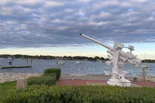 4 Bayview Ave, Bristol, RI 02809 - Photo 12