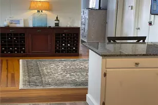 4 Bayview Ave, Bristol, RI 02809 - Photo 10