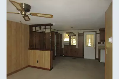 70 Keeley Avenue, Warwick, RI 02886 - Photo 4