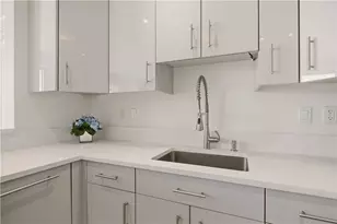 1 Tower Dr, Portsmouth, RI 02871 - Photo 8