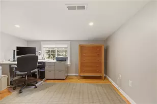 287 Parkside Dr, Warwick, RI 02888 - Photo 32