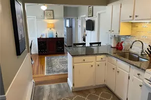 4 Bayview Ave, Bristol, RI 02809 - Photo 14