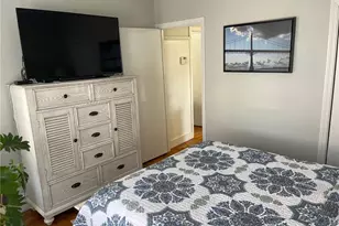 4 Bayview Ave, Bristol, RI 02809 - Photo 8