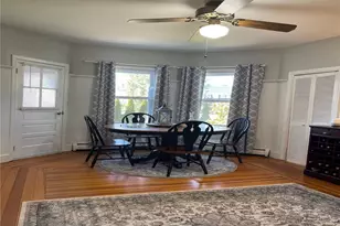 4 Bayview Ave, Bristol, RI 02809 - Photo 2