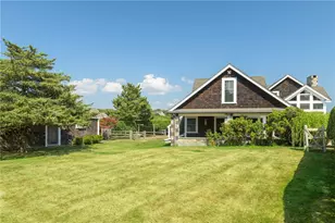 4 Hull Cove St, Jamestown, RI 02835 - Photo 8