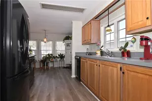 181 Little Pond Rd, South Kingstown, RI 02879 - Photo 8