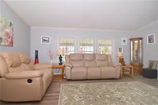 181 Little Pond Rd, South Kingstown, RI 02879 - Photo 4