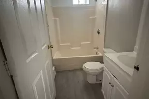 497 Chalkstone St, Providence, RI 02908 - Photo 6