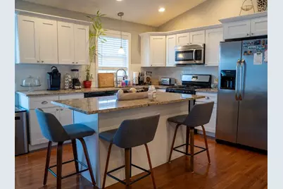 8 Lakeside Street, Providence, RI 02904 - Photo 4