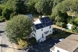 17 Westside Rd, South Kingstown, RI 02879 - Photo 2