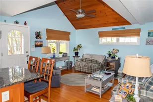 17 Westside Rd, South Kingstown, RI 02879 - Photo 20