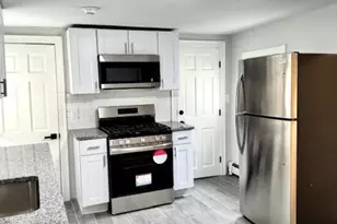 71 E George St, Providence, RI 02906 - Photo 1