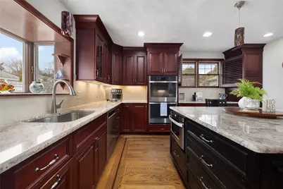 56 Tefft Street, North Kingstown, RI 02874 - Photo 12