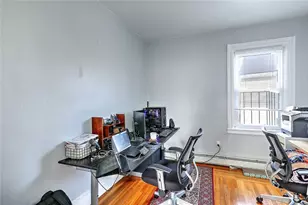 390 Hope St, Providence, RI 02906 - Photo 12