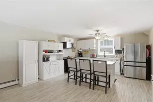 16 Brown St, North Providence, RI 02904 - Photo 4