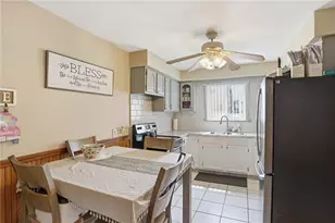 16 Brown St, North Providence, RI 02904 - Photo 28