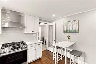 77 Rockwood Ave, Cranston, RI 02920 - Photo 8