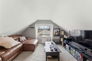 136 Missouri Dr, Warwick, RI 02886 - Photo 18