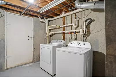 53 Kristee Circle, West Warwick, RI 02893 - Photo 22