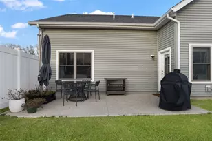 12 W Valley Cir, West Warwick, RI 02893 - Photo 32