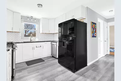 32 Hamlin Avenue, Warwick, RI 02889 - Photo 12