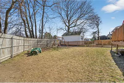 43 Longwood Avenue, Providence, RI 02908 - Photo 22