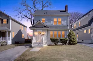 43 Longwood Ave, Providence, RI 02908 - Photo 2