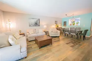 101 Scenic Dr, West Warwick, RI 02893 - Photo 8