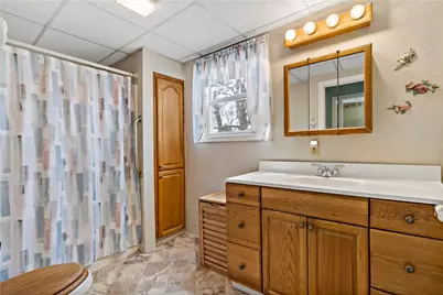 88 Roseland Terrace, Tiverton, RI 02878 - Photo 14