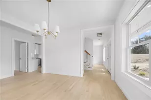 350 Nooseneck Hill Rd, Richmond, RI 02812 - Photo 10