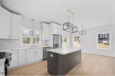 350 Nooseneck Hill Road, Richmond, RI 02812 - Photo 2