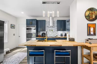 32 5th Avenue, Woonsocket, RI 02895 - Photo 8