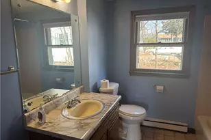 82 Valley Ave, Warwick, RI 02886 - Photo 10