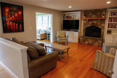 87 Woodward Ave Avenue, Narragansett, RI 02882 - Photo 12