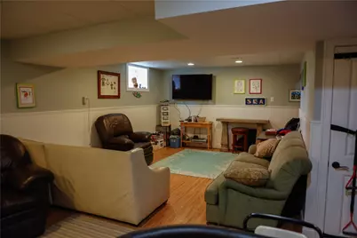 87 Woodward Ave Avenue, Narragansett, RI 02882 - Photo 36