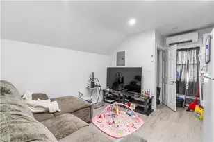 30 Greenville Ave, North Providence, RI 02911 - Photo 12