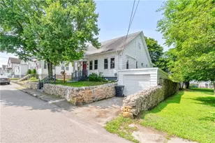 30 Greenville Ave, North Providence, RI 02911 - Photo 22