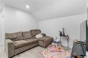 30 Greenville Ave, North Providence, RI 02911 - Photo 14