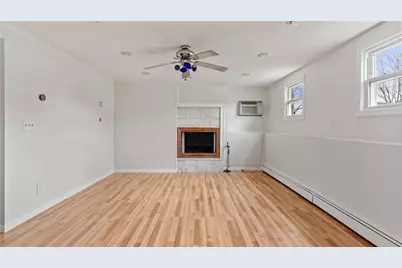 32 Milburn Road, East Providence, RI 02914 - Photo 8