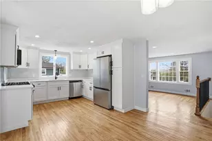 141 Hilton Rd, Warwick, RI 02889 - Photo 8