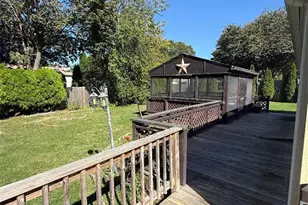 14 Lottie Dr, East Providence, RI 02915 - Photo 4