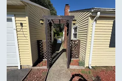 14 Lottie Drive, East Providence, RI 02915 - Photo 2